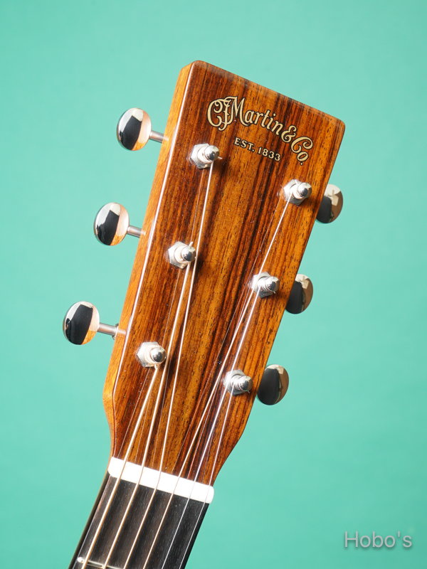 MARTIN OOO-17 Custom "Premium Mahogany Top" 1