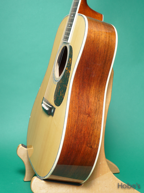 MARTIN D-42 Custom  "Italian Alpine / Madagascar Rosewood 8