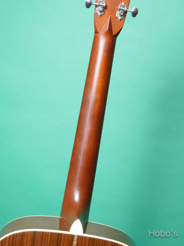 MARTIN HD-28V 4