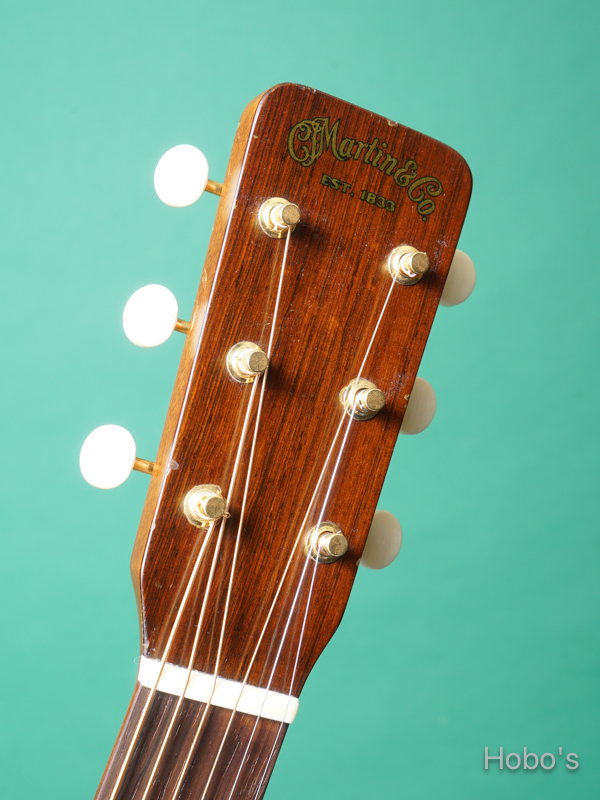 MARTIN D-18  1