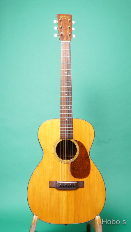 MARTIN O-18 FRONT