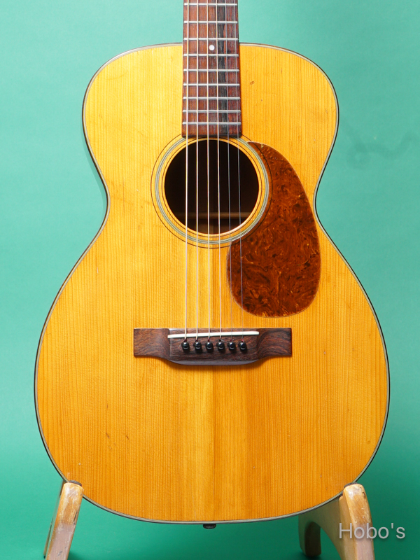 MARTIN O-18 5