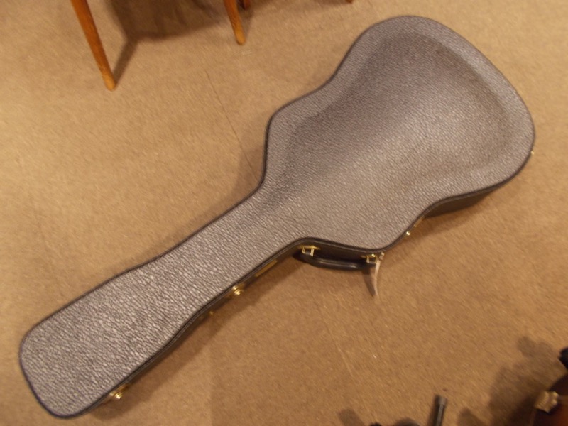 MARTIN D-18 Authentic 1939 VTS CASE