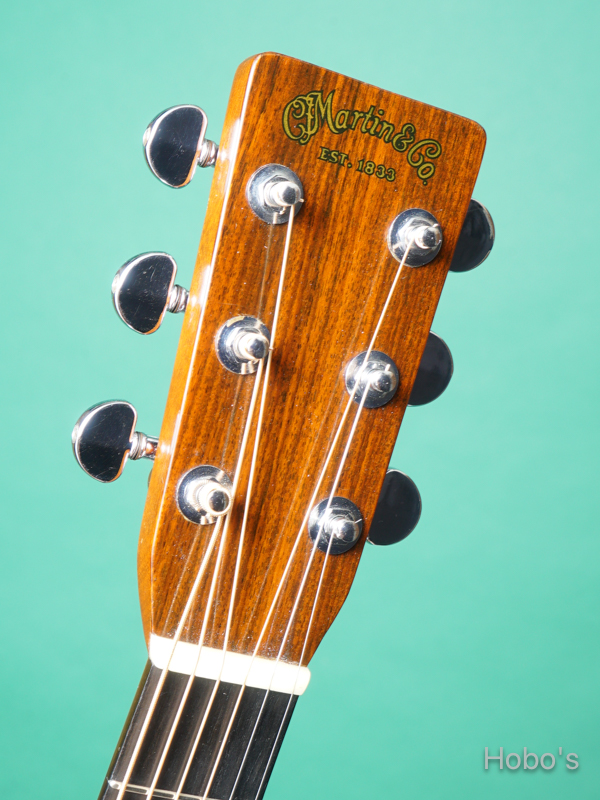 MARTIN OOO-28 1