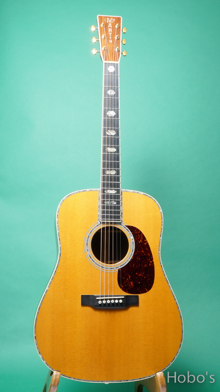 MARTIN D-45 FRONT