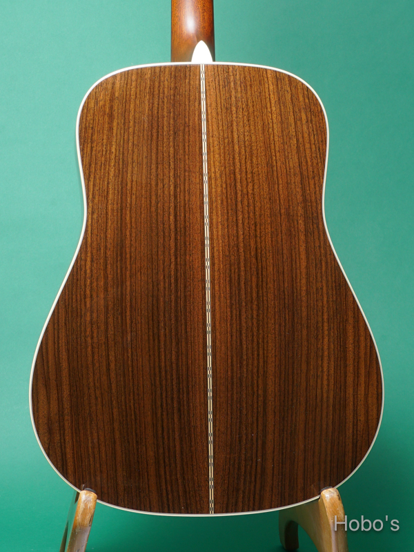 MARTIN D-28 Custom "Premium Sitka Spruce Top" 6