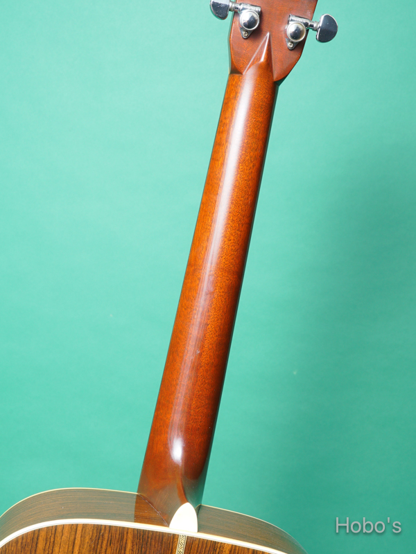 MARTIN HD-28 4
