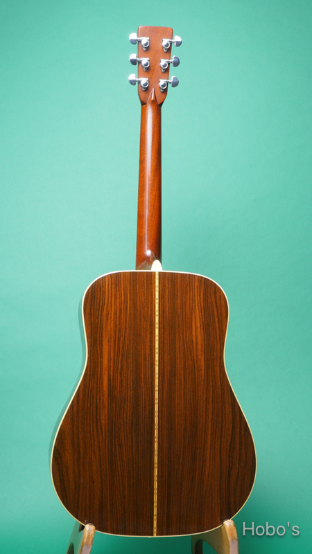 MARTIN D-28 BACK