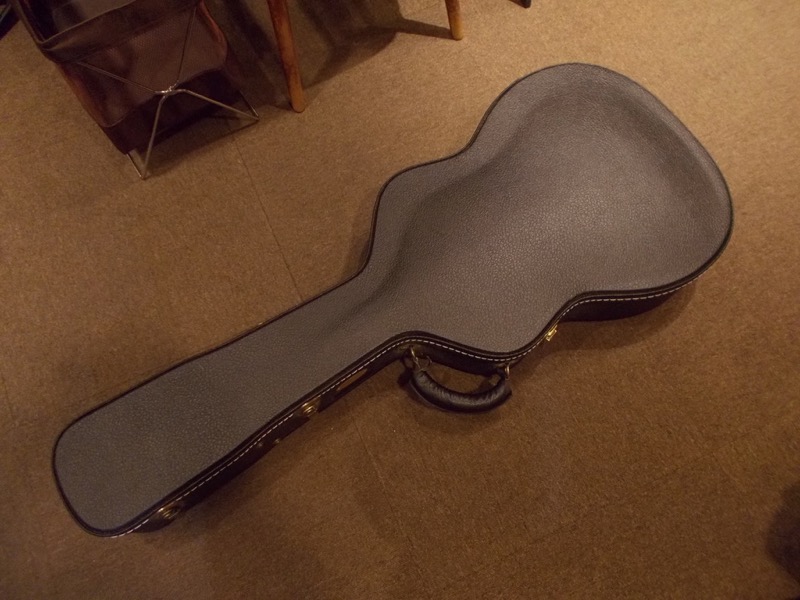 MARTIN OO KOA CUSTOM CASE