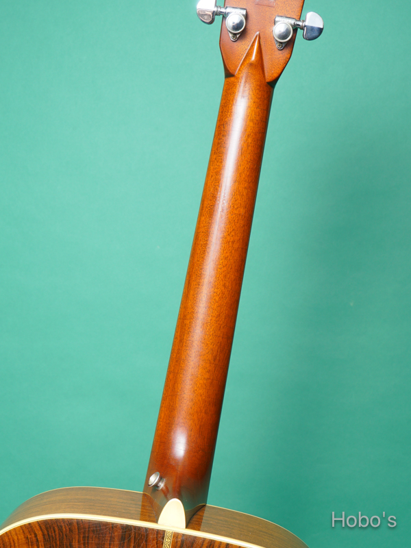 MARTIN HD-28 4