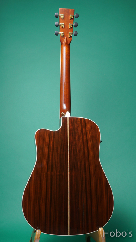 MARTIN DC-Aura BACK