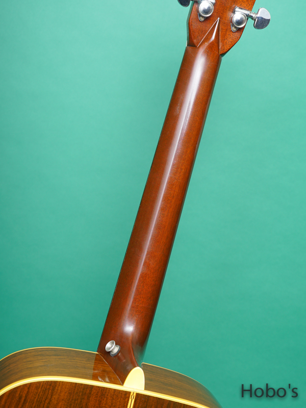 MARTIN D-28 4