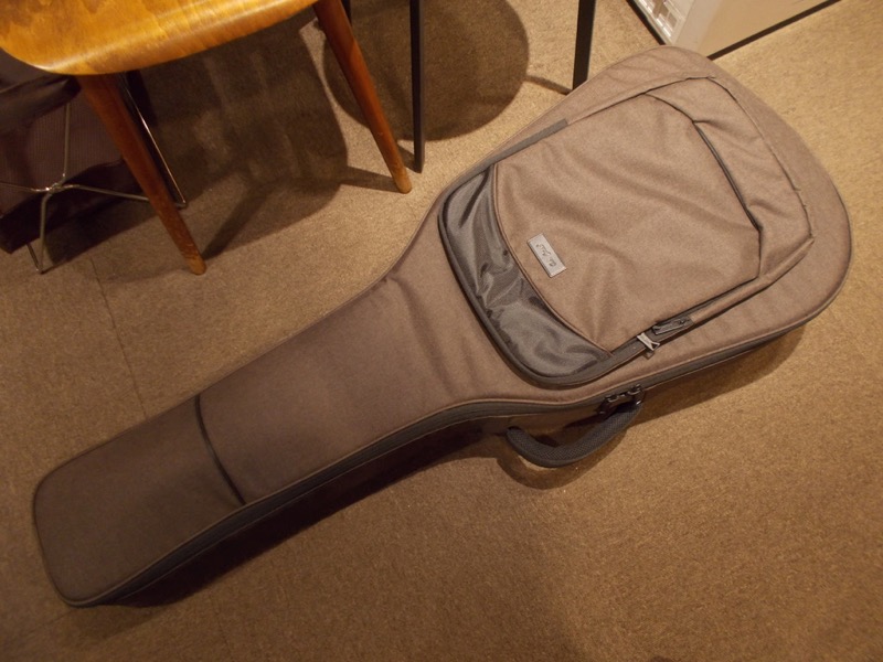 MARTIN D-18 75th Anniversary Edition  CASE