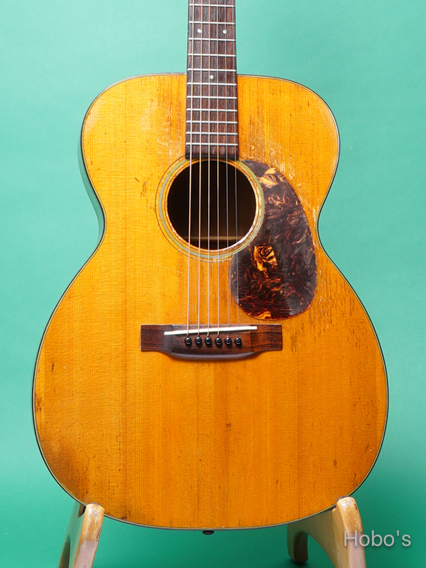 MARTIN OOO-18 5
