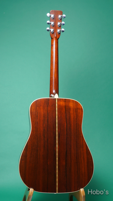MARTIN D-28 BACK