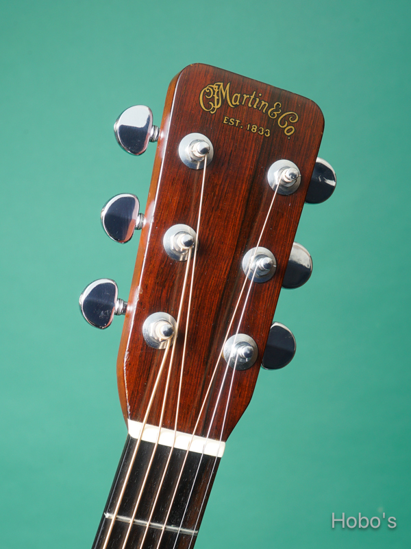 MARTIN D-28 1