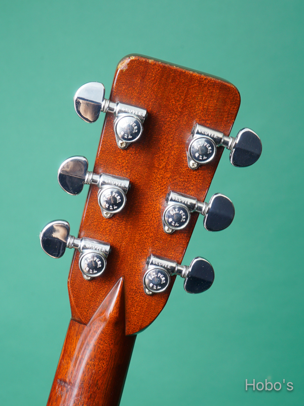 MARTIN D-28 2