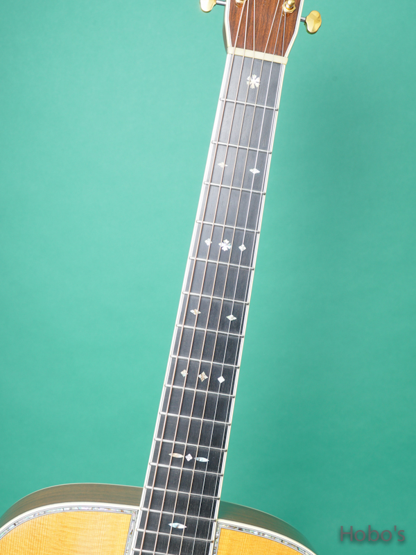 MARTIN OOO-42 3