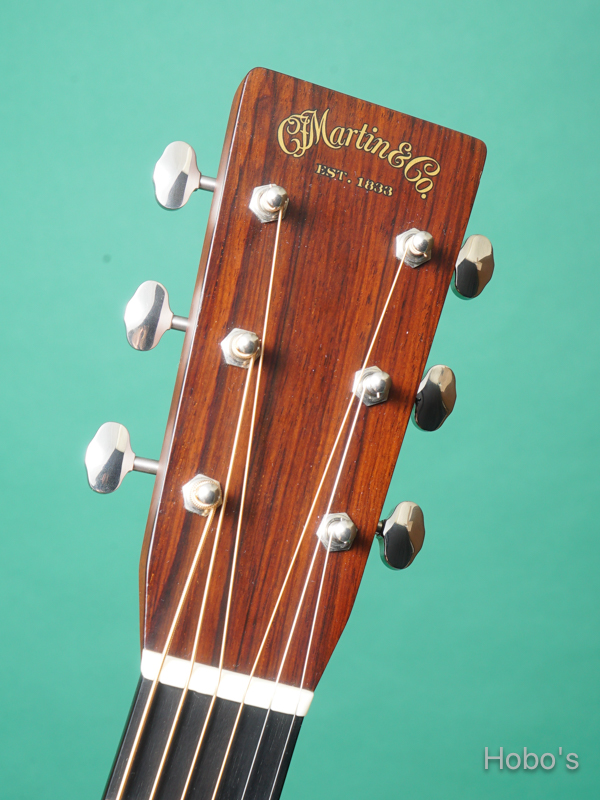MARTIN OOO-28 Custom "Adirondack / Guatemalan Rosewood"  1