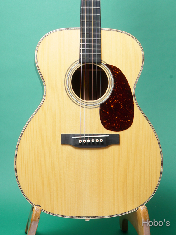 MARTIN OOO-28 Custom "Adirondack / Guatemalan Rosewood"  5