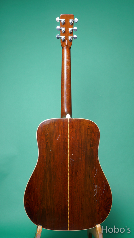 MARTIN D-28  BACK
