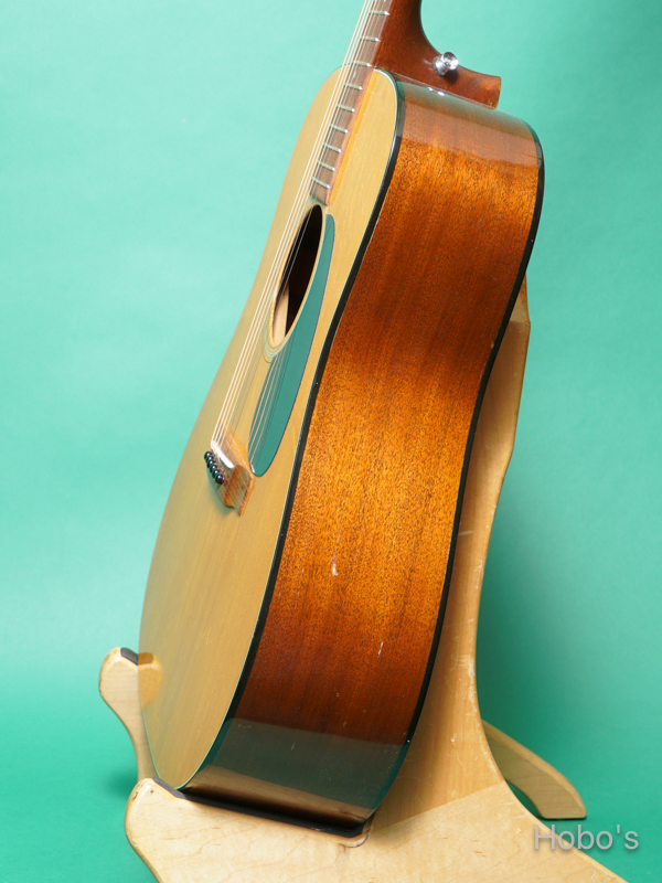 MARTIN D-18 8
