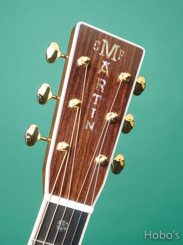 MARTIN D-42 STANDARD 1