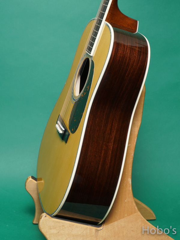 MARTIN D-42 STANDARD 8