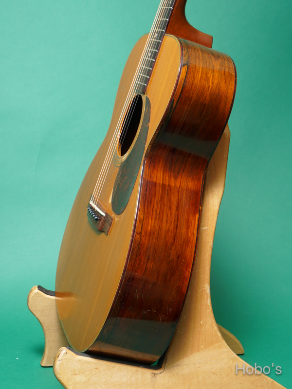 MARTIN OOO-21 8