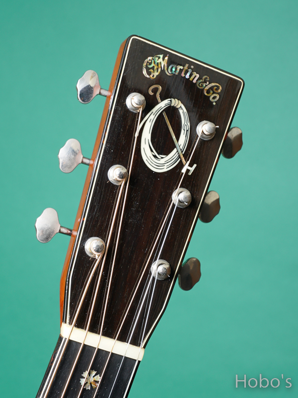 MARTIN OM Chris Hillman "Custom Artist Edition"    1