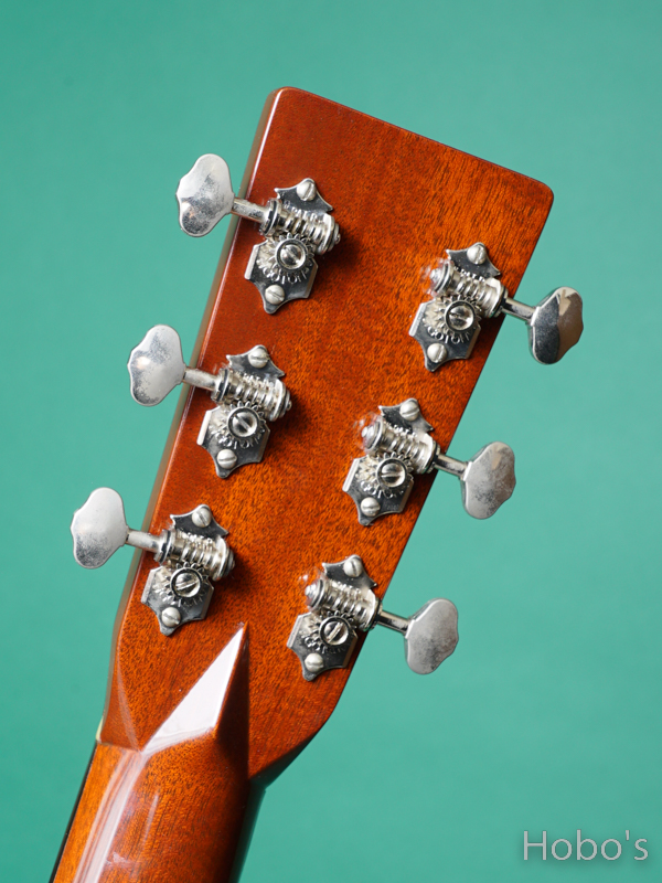 MARTIN OM Chris Hillman "Custom Artist Edition"    2