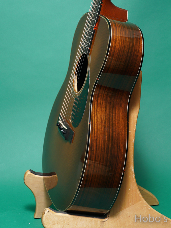 MARTIN OM Chris Hillman "Custom Artist Edition"    8