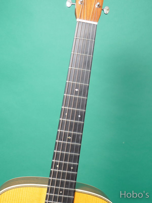 MARTIN D-28 75th Anniversary Edition "1934-2009" 3