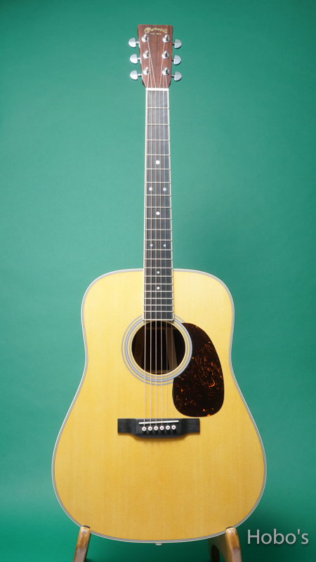MARTIN D-35 STANDARD FRONT