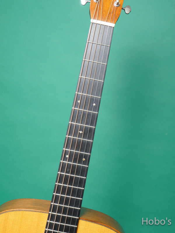 MARTIN OOO-28 Custom "Swiss Spruce / Madagascar Rosewood" 3