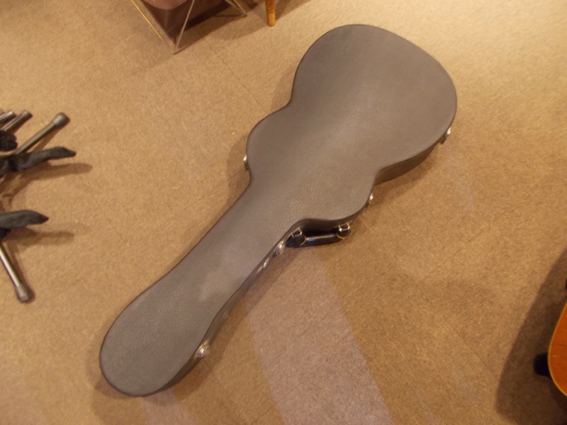 MARTIN O-21 CASE