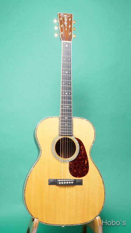 MARTIN OO-45 CTM "Italian Alpine /Guatemalan Rosewood" FRONT