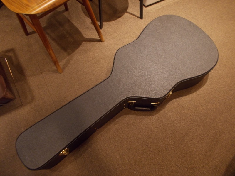 MARTIN D-35E 50th Anniversary "Limited Edition" CASE