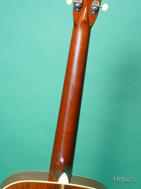 MARTIN OOO-28 4