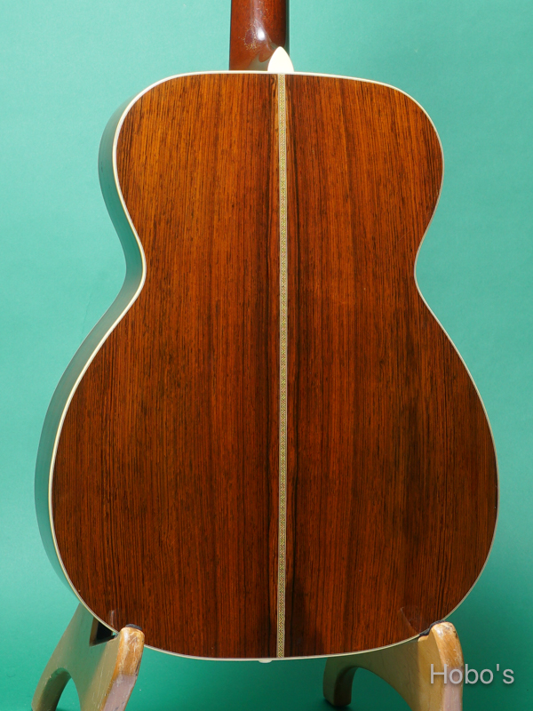MARTIN OOO-28 6