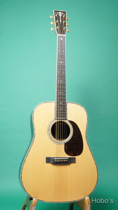 MARTIN D-45 Modern Deluxe