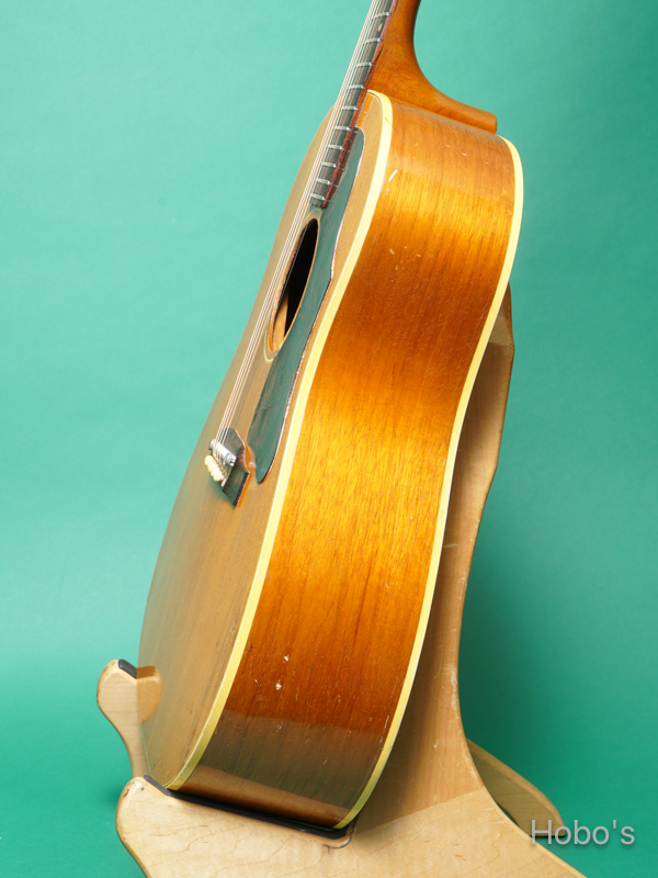 GIBSON J-50 8