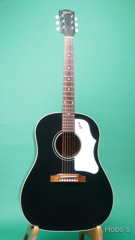 GIBSON J-45 Ebony Custome Shop Model FRONT