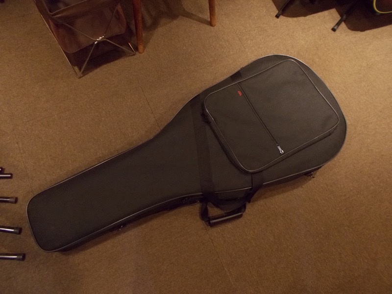 GIBSON LG-2 CASE