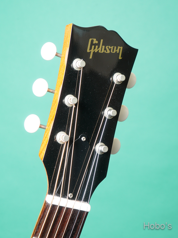 GIBSON J-50 1