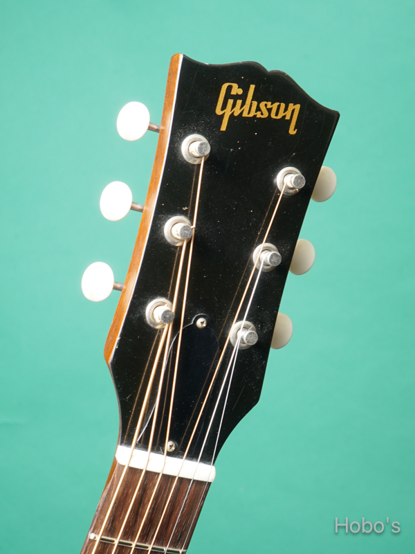 GIBSON J-50 1