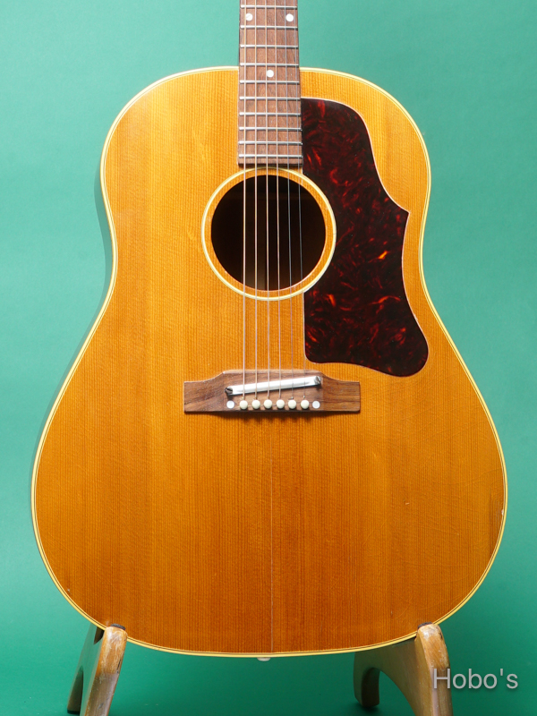 GIBSON J-50 5