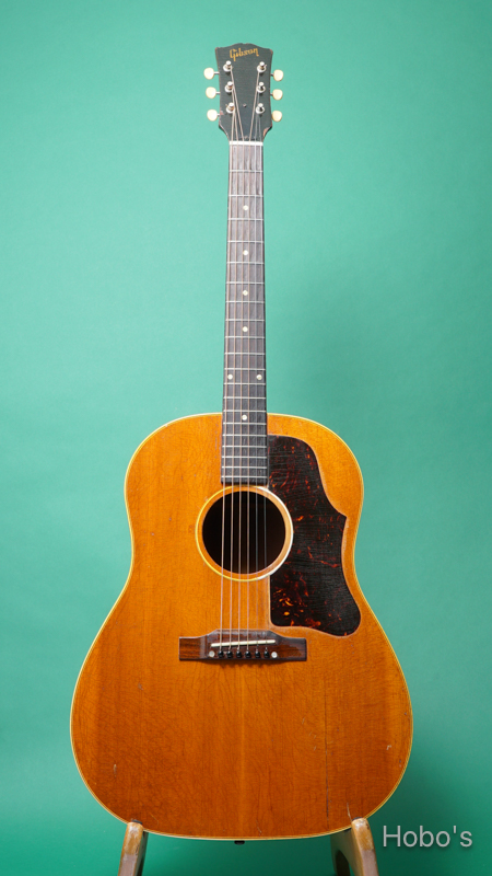 GIBSON J-50 FRONT