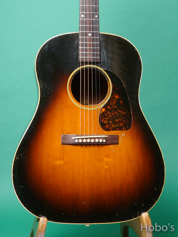 GIBSON J-45 5