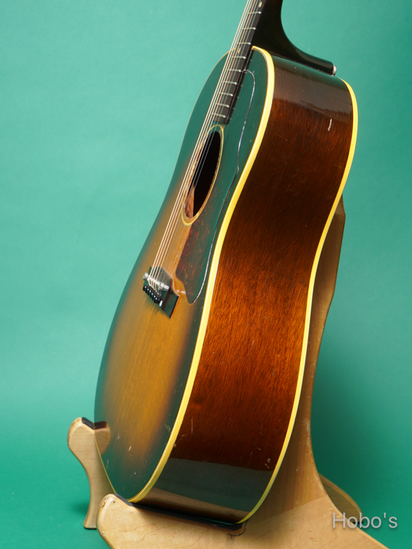 GIBSON J-45 8